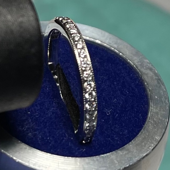 Tiffany & Co Legacy Platinum FULL DIAMOND Wedding Band Size 6.5 / 0.50 carat - Picture 9 of 10